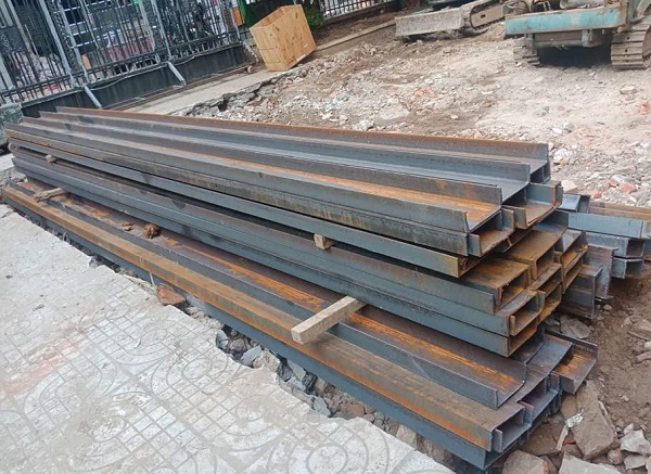 Cừ thép U200